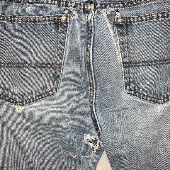 Urban Pipeline Jeans Mens 32x30 Battered Damaged Broken In Denim Jeans *READ* No - Picture 7 of 7